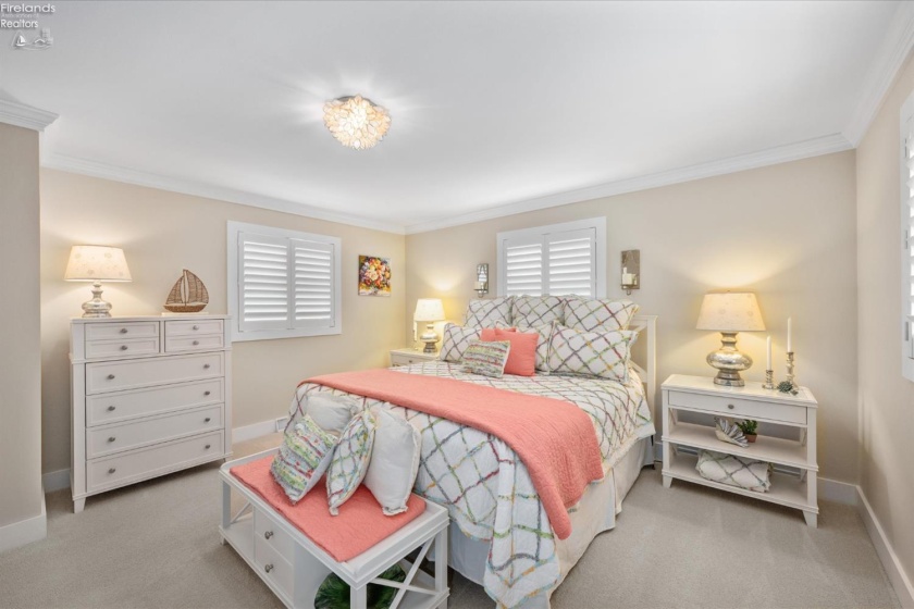 106 Lakeshore Drive, Marblehead, 43440, 2 Bedroom Bedrooms, ,2 BathroomBathrooms,Residential,For Sale,Lakeshore,20263558