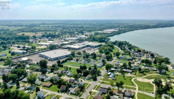 616 Superior Street, Sandusky, 44870, 2 Bedroom Bedrooms, ,3 BathroomBathrooms,Residential,For Sale,Superior,20263537