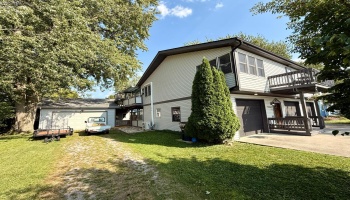 616 Superior Street, Sandusky, 44870, 2 Bedroom Bedrooms, ,3 BathroomBathrooms,Residential,For Sale,Superior,20263537