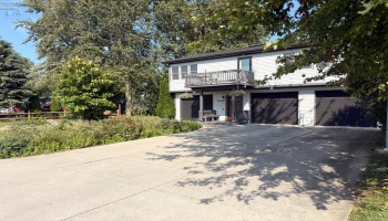 616 Superior Street, Sandusky, 44870, 2 Bedroom Bedrooms, ,3 BathroomBathrooms,Residential,For Sale,Superior,20263537