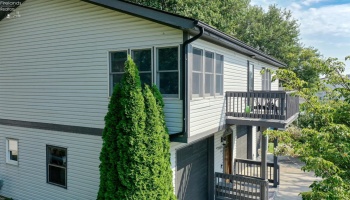 616 Superior Street, Sandusky, 44870, 2 Bedroom Bedrooms, ,3 BathroomBathrooms,Residential,For Sale,Superior,20263537