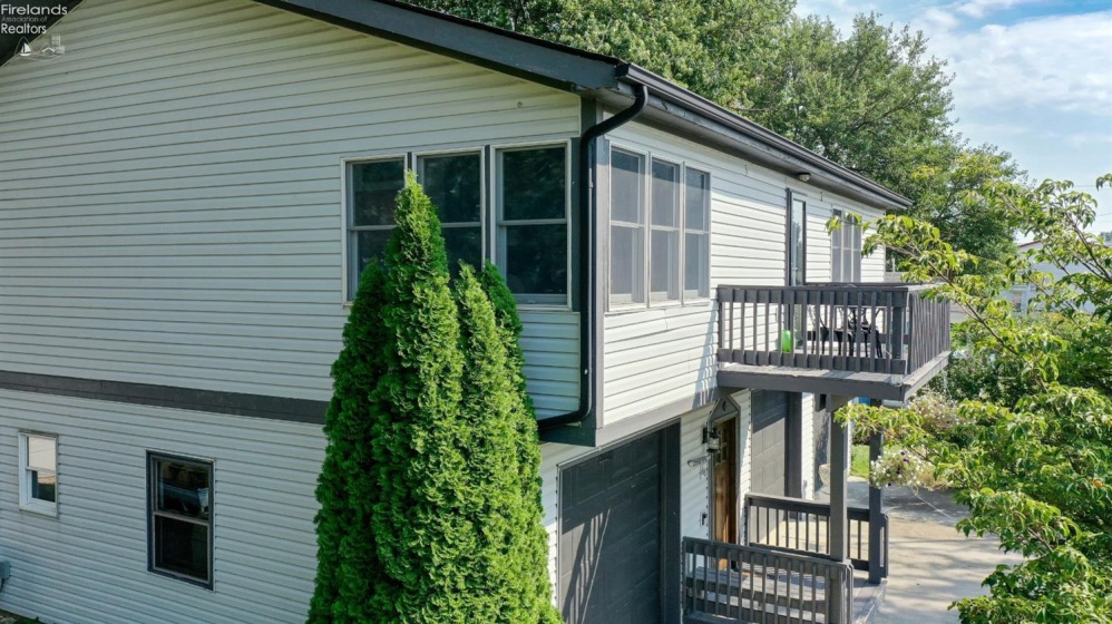 616 Superior Street, Sandusky, 44870, 2 Bedroom Bedrooms, ,3 BathroomBathrooms,Residential,For Sale,Superior,20263537