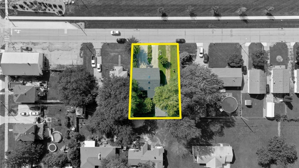 616 Superior Street, Sandusky, 44870, 2 Bedroom Bedrooms, ,3 BathroomBathrooms,Residential,For Sale,Superior,20263537