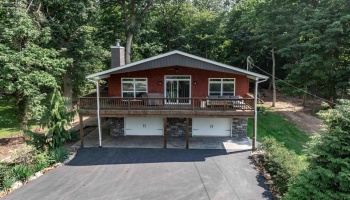 3175 Memorial Shoreway Drive, Marblehead, 43440, 3 Bedroom Bedrooms, ,2 BathroomBathrooms,Residential,For Sale,Memorial Shoreway,20263513