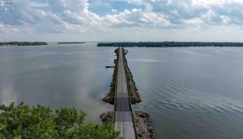 3175 Memorial Shoreway Drive, Marblehead, 43440, 3 Bedroom Bedrooms, ,2 BathroomBathrooms,Residential,For Sale,Memorial Shoreway,20263513