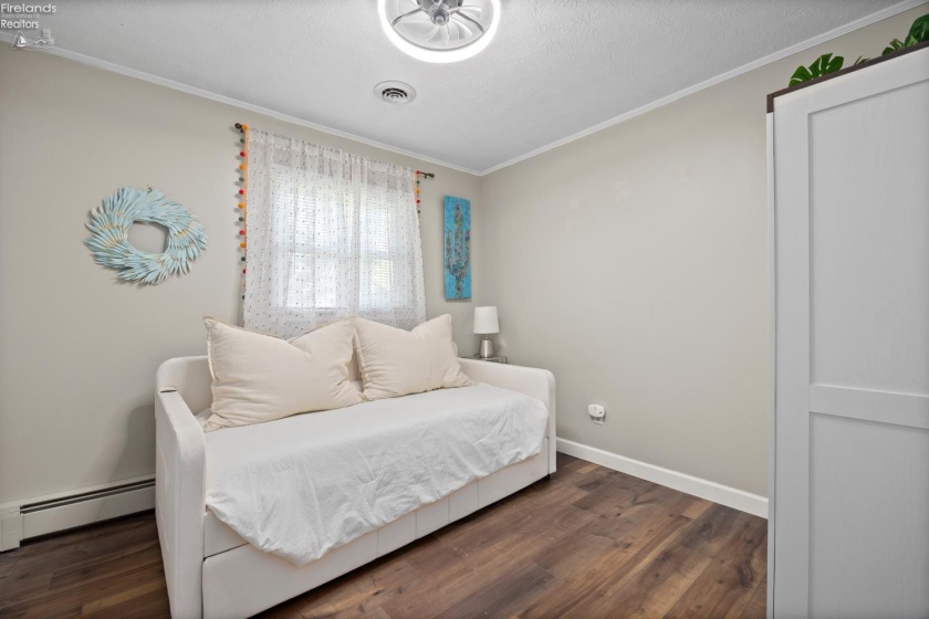 541 Lincoln Avenue, Huron, 44839, 3 Bedroom Bedrooms, ,2 BathroomBathrooms,Residential,For Sale,Lincoln,20263420