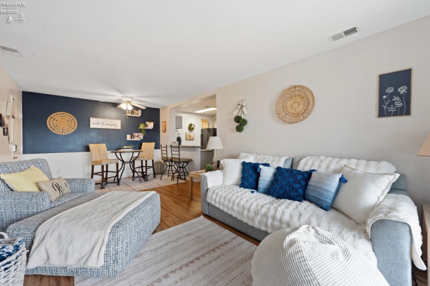 172 Clinton Reef Drive, Port Clinton, 43452, 2 Bedroom Bedrooms, ,1 BathroomBathrooms,Residential,For Sale,Clinton Reef,20263484