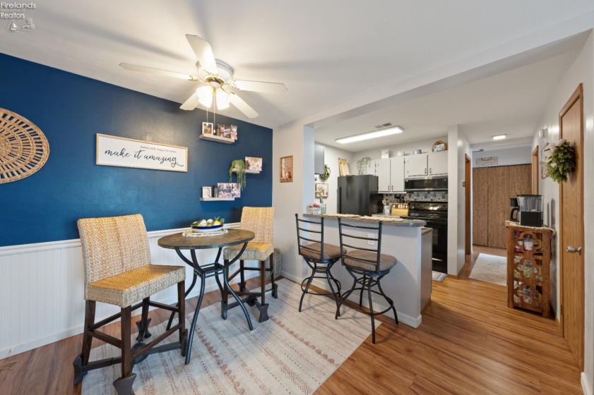 172 Clinton Reef Drive, Port Clinton, 43452, 2 Bedroom Bedrooms, ,1 BathroomBathrooms,Residential,For Sale,Clinton Reef,20263484