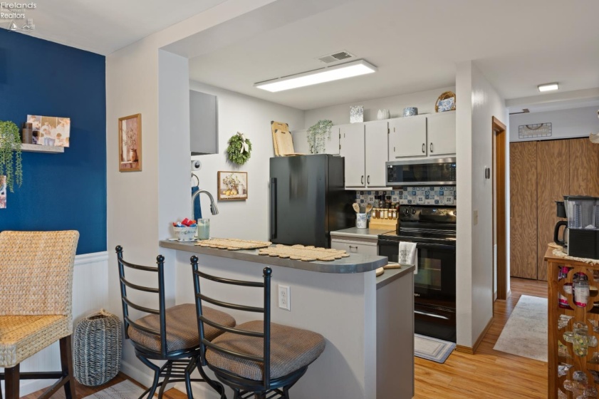 172 Clinton Reef Drive, Port Clinton, 43452, 2 Bedroom Bedrooms, ,1 BathroomBathrooms,Residential,For Sale,Clinton Reef,20263484