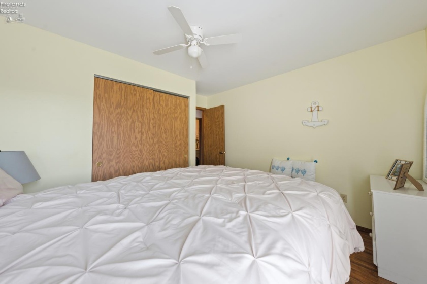 172 Clinton Reef Drive, Port Clinton, 43452, 2 Bedroom Bedrooms, ,1 BathroomBathrooms,Residential,For Sale,Clinton Reef,20263484