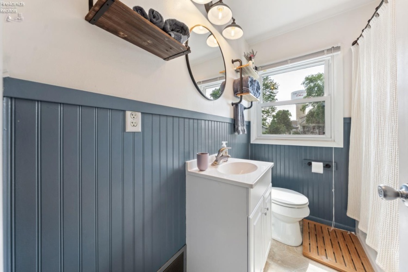 117 6th Street, Port Clinton, 43452, 3 Bedroom Bedrooms, ,1 BathroomBathrooms,Residential,For Sale,6th,20263482