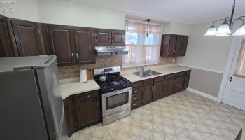 82 Liberty Street, Tiffin, 44883, 3 Bedroom Bedrooms, ,2 BathroomBathrooms,Residential,For Sale,Liberty,20263557