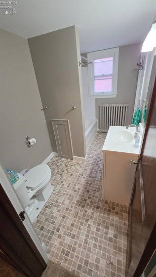 82 Liberty Street, Tiffin, 44883, 3 Bedroom Bedrooms, ,2 BathroomBathrooms,Residential,For Sale,Liberty,20263557