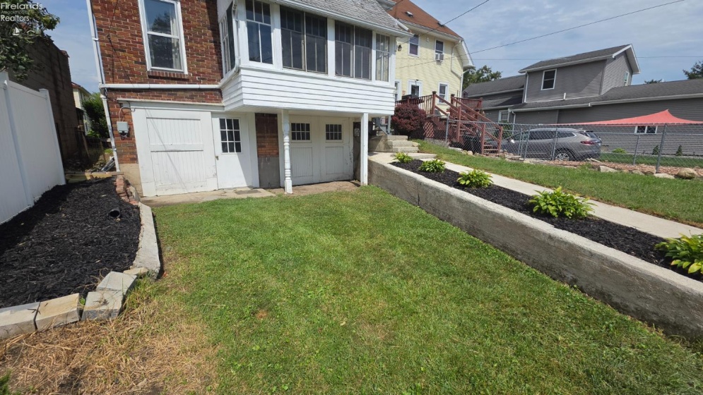 82 Liberty Street, Tiffin, 44883, 3 Bedroom Bedrooms, ,2 BathroomBathrooms,Residential,For Sale,Liberty,20263557