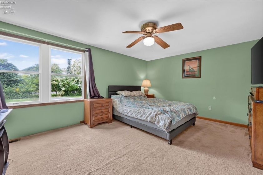 1210 Put In Bay Road, Put-In-Bay, 43456, 3 Bedroom Bedrooms, ,3 BathroomBathrooms,Residential,For Sale,Put In Bay,20263524