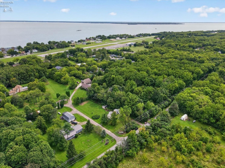 1210 Put In Bay Road, Put-In-Bay, 43456, 3 Bedroom Bedrooms, ,3 BathroomBathrooms,Residential,For Sale,Put In Bay,20263524