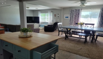 5006 Columbus Avenue, Sandusky, 44870, 3 Bedroom Bedrooms, ,1 BathroomBathrooms,Residential,For Sale,Columbus,20263511
