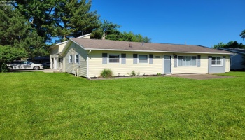 5006 Columbus Avenue, Sandusky, 44870, 3 Bedroom Bedrooms, ,1 BathroomBathrooms,Residential,For Sale,Columbus,20263511