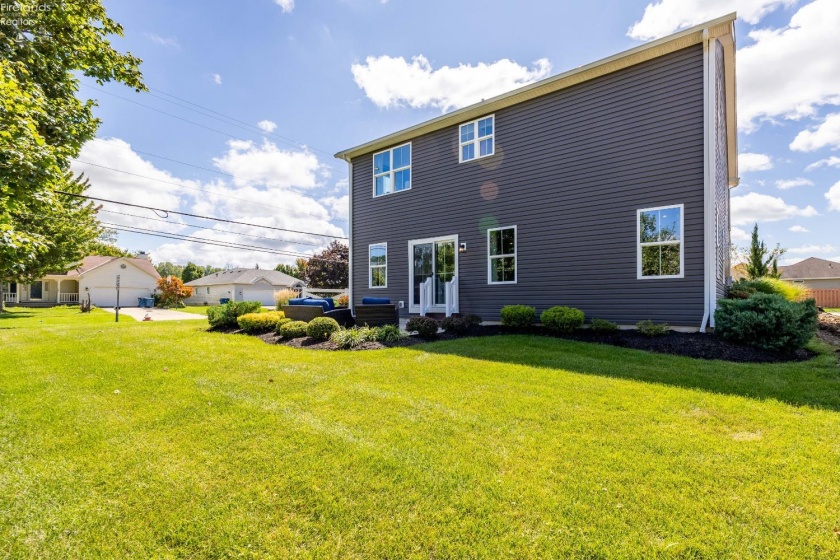 6100 James Drive, Lorain, 44052, 3 Bedroom Bedrooms, ,3 BathroomBathrooms,Residential,For Sale,James,20263375