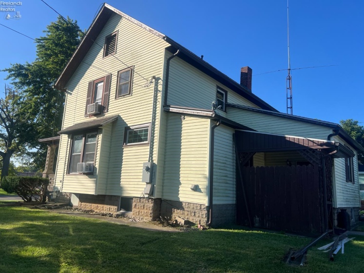 1024 Tiffin Street, Fremont, 43420, 3 Bedroom Bedrooms, ,2 BathroomBathrooms,Residential,For Sale,Tiffin,20263293