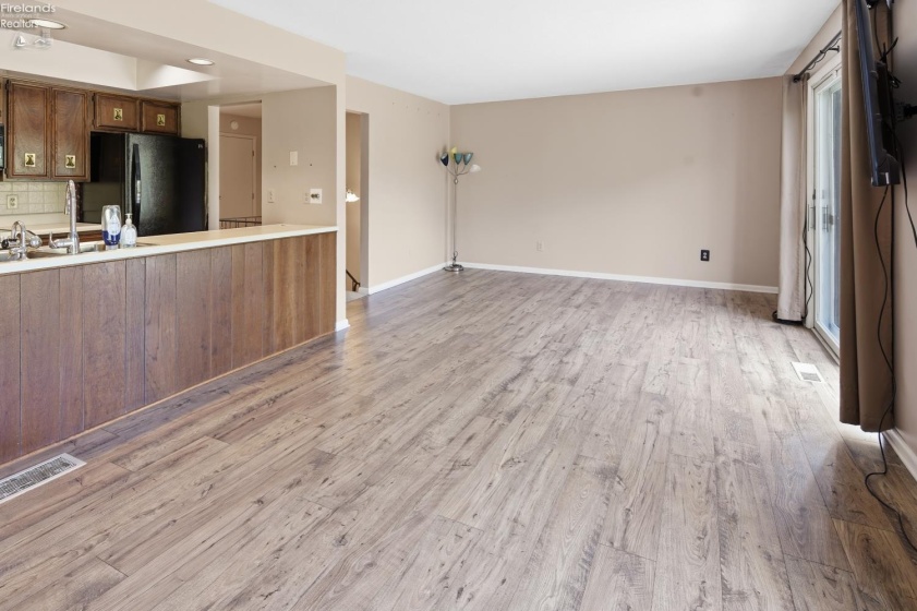 64 River Run Drive, Fremont, 43420, 2 Bedroom Bedrooms, ,3 BathroomBathrooms,Residential,For Sale,River Run,20263408