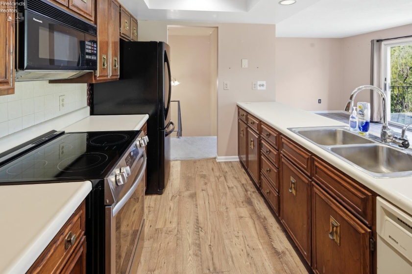 64 River Run Drive, Fremont, 43420, 2 Bedroom Bedrooms, ,3 BathroomBathrooms,Residential,For Sale,River Run,20263408