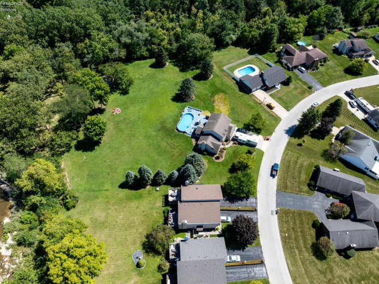 64 River Run Drive, Fremont, 43420, 2 Bedroom Bedrooms, ,3 BathroomBathrooms,Residential,For Sale,River Run,20263408
