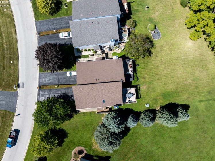 64 River Run Drive, Fremont, 43420, 2 Bedroom Bedrooms, ,3 BathroomBathrooms,Residential,For Sale,River Run,20263408