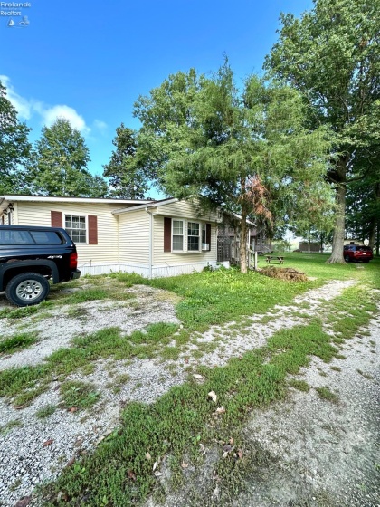 6501 Camp Perry Western Road, Port Clinton, 43452, 1 Bedroom Bedrooms, ,1 BathroomBathrooms,Residential,For Sale,Camp Perry Western,20263571