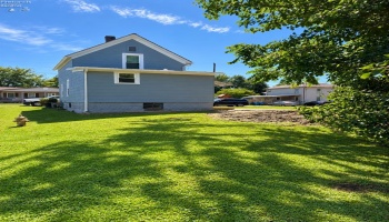 625 Bush Place, Fremont, 43420, 2 Bedroom Bedrooms, ,1 BathroomBathrooms,Residential,For Sale,Bush,20263579