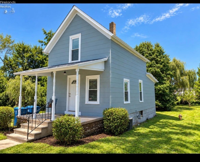 625 Bush Place, Fremont, 43420, 2 Bedroom Bedrooms, ,1 BathroomBathrooms,Residential,For Sale,Bush,20263579