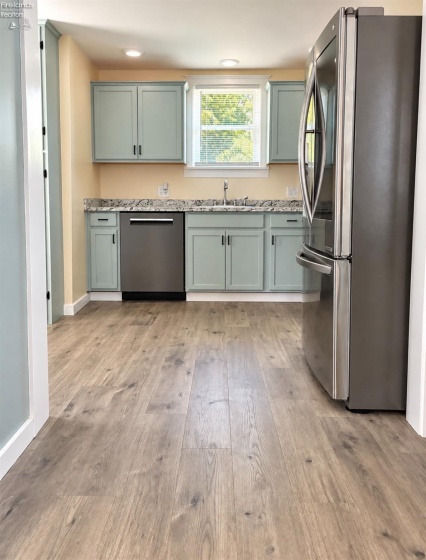 625 Bush Place, Fremont, 43420, 2 Bedroom Bedrooms, ,1 BathroomBathrooms,Residential,For Sale,Bush,20263579