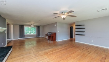 2002 Hull Road, Sandusky, 44870, 3 Bedroom Bedrooms, ,2 BathroomBathrooms,Residential,For Sale,Hull,20263568