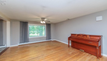 2002 Hull Road, Sandusky, 44870, 3 Bedroom Bedrooms, ,2 BathroomBathrooms,Residential,For Sale,Hull,20263568
