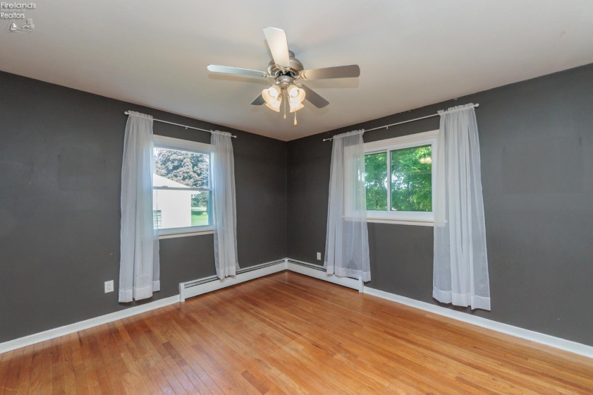 2002 Hull Road, Sandusky, 44870, 3 Bedroom Bedrooms, ,2 BathroomBathrooms,Residential,For Sale,Hull,20263568