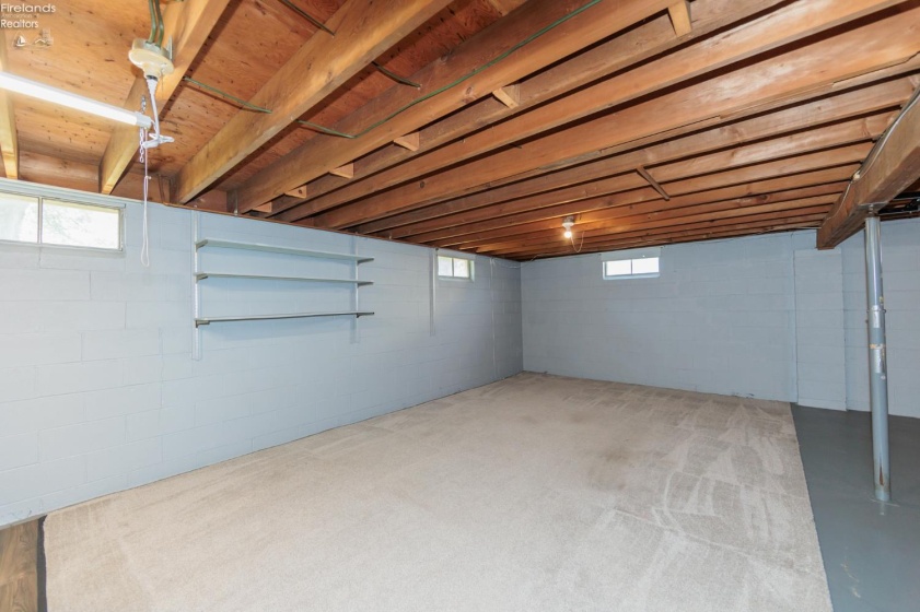 2002 Hull Road, Sandusky, 44870, 3 Bedroom Bedrooms, ,2 BathroomBathrooms,Residential,For Sale,Hull,20263568