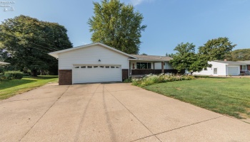 2002 Hull Road, Sandusky, 44870, 3 Bedroom Bedrooms, ,2 BathroomBathrooms,Residential,For Sale,Hull,20263568