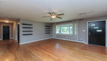 2002 Hull Road, Sandusky, 44870, 3 Bedroom Bedrooms, ,2 BathroomBathrooms,Residential,For Sale,Hull,20263568