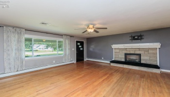 2002 Hull Road, Sandusky, 44870, 3 Bedroom Bedrooms, ,2 BathroomBathrooms,Residential,For Sale,Hull,20263568