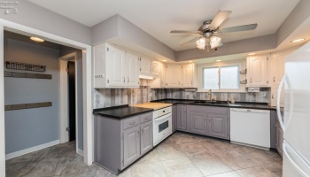 2002 Hull Road, Sandusky, 44870, 3 Bedroom Bedrooms, ,2 BathroomBathrooms,Residential,For Sale,Hull,20263568