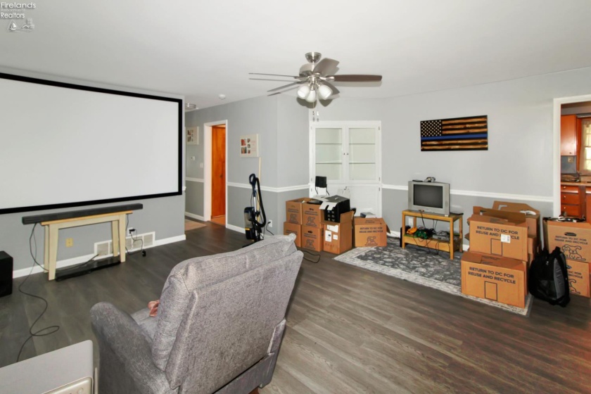 611 Alice Street, Port Clinton, 43452, 2 Bedroom Bedrooms, ,1 BathroomBathrooms,Residential,For Sale,Alice,20263580
