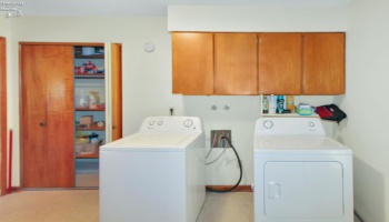 611 Alice Street, Port Clinton, 43452, 2 Bedroom Bedrooms, ,1 BathroomBathrooms,Residential,For Sale,Alice,20263580