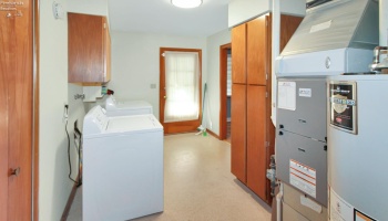 611 Alice Street, Port Clinton, 43452, 2 Bedroom Bedrooms, ,1 BathroomBathrooms,Residential,For Sale,Alice,20263580