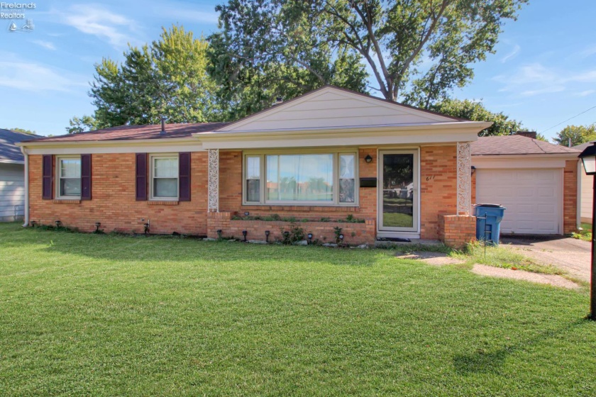 611 Alice Street, Port Clinton, 43452, 2 Bedroom Bedrooms, ,1 BathroomBathrooms,Residential,For Sale,Alice,20263580