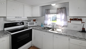 2825 Risingsun Road, Port Clinton, 43452, 1 Bedroom Bedrooms, ,1 BathroomBathrooms,Residential,For Sale,Risingsun,20263583