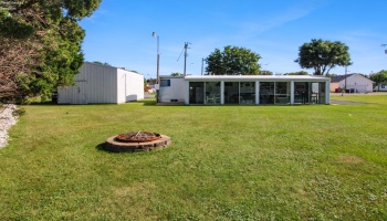 2825 Risingsun Road, Port Clinton, 43452, 1 Bedroom Bedrooms, ,1 BathroomBathrooms,Residential,For Sale,Risingsun,20263583