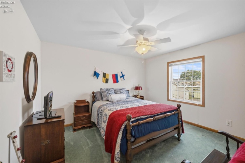 1541 Anchor Avenue, Port Clinton, 43452, 4 Bedroom Bedrooms, ,4 BathroomBathrooms,Residential,For Sale,Anchor,20262782