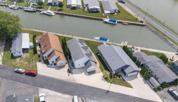 1541 Anchor Avenue, Port Clinton, 43452, 4 Bedroom Bedrooms, ,4 BathroomBathrooms,Residential,For Sale,Anchor,20262782