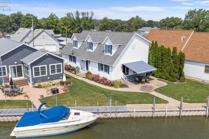 1541 Anchor Avenue, Port Clinton, 43452, 4 Bedroom Bedrooms, ,4 BathroomBathrooms,Residential,For Sale,Anchor,20262782
