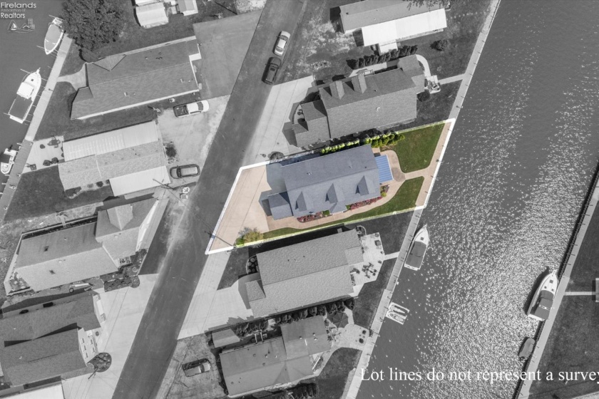 1541 Anchor Avenue, Port Clinton, 43452, 4 Bedroom Bedrooms, ,4 BathroomBathrooms,Residential,For Sale,Anchor,20262782